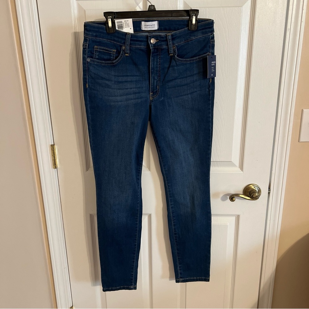 Crown & Ivy skinny jeans size 10r NWT med wash mid rise stretch